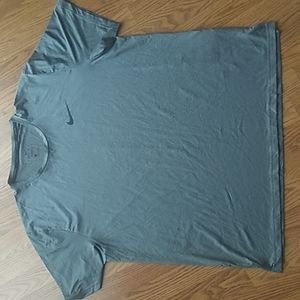 Nike XL Grey Dri-fit T-Shirt